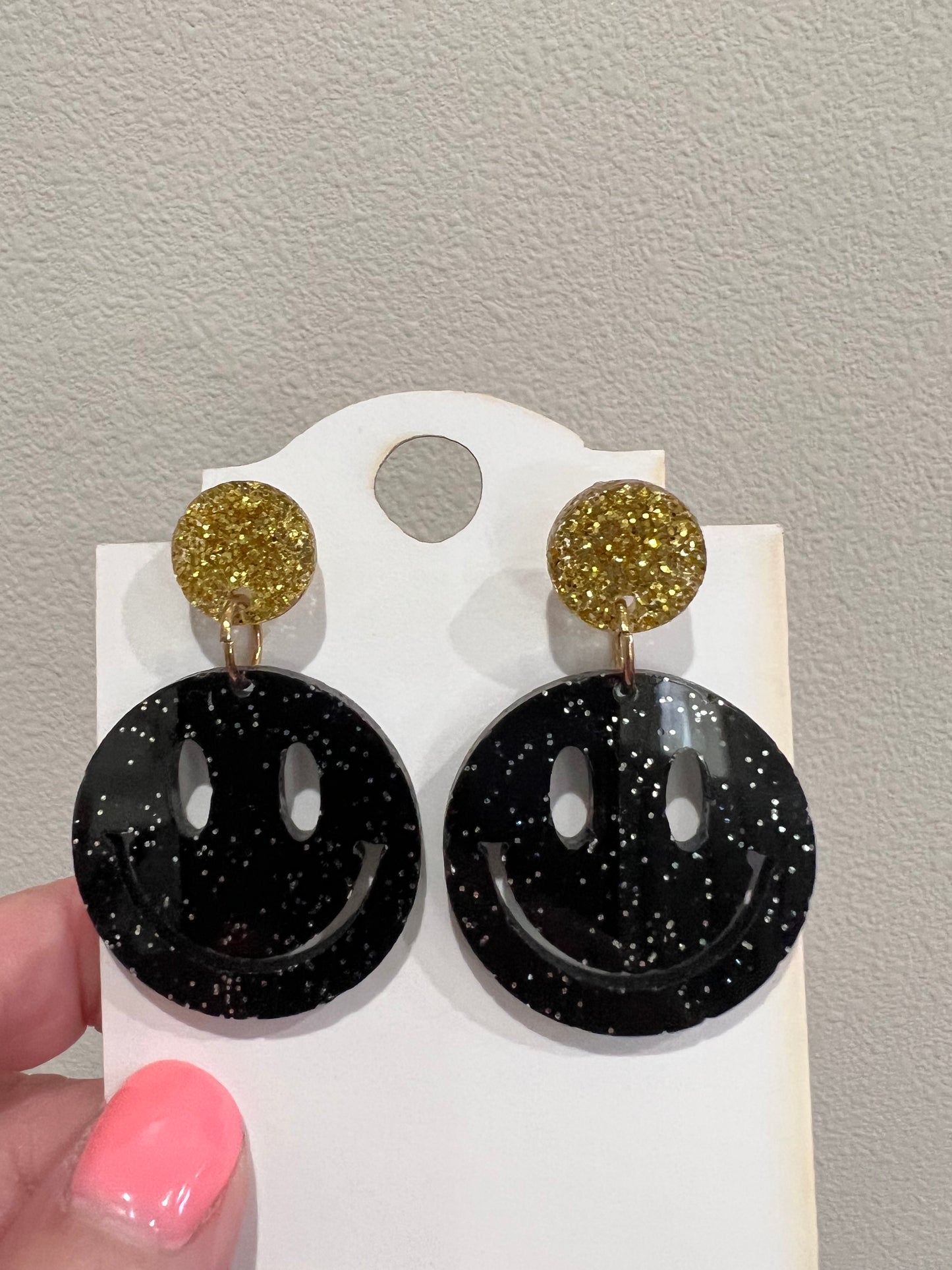 Smiley black and gold earrings